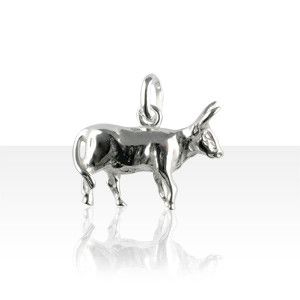 Pendentif Argent TAUREAU DE CAMARGUE                   