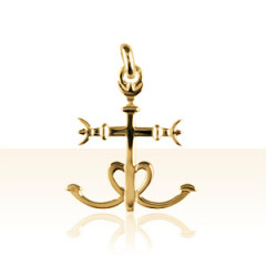 Pendentif Or CROIX DE CAMARGUE MASSIVE TGM          